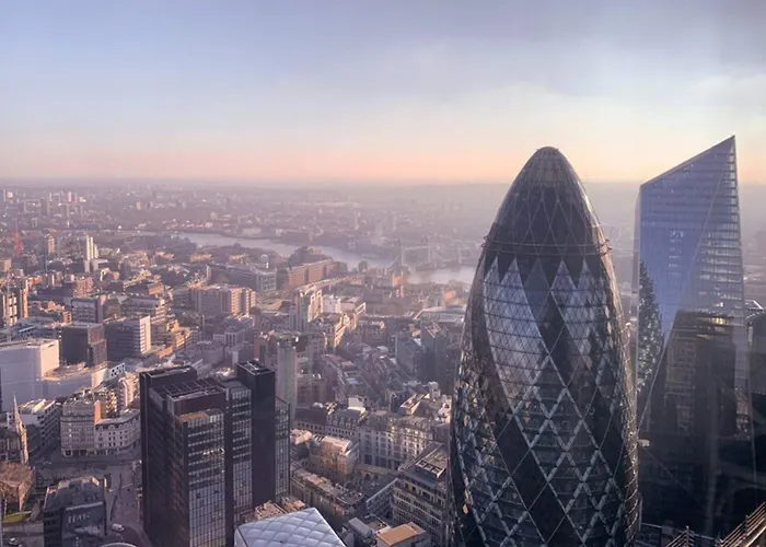 Ruby Lucy Hotel London By Ihg